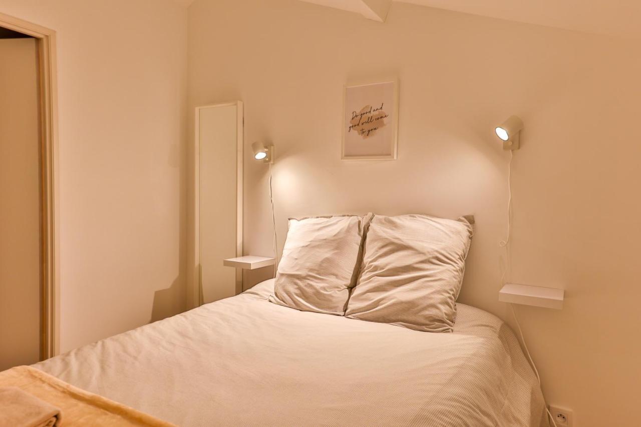 Le Mimosa #Netflix #Centre-Ville Cognac Esterno foto